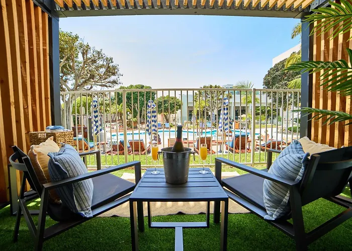 Hotel Mdr Marina Del Rey- A Doubletree By Hilton