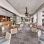Hotel Mdr Marina Del Rey- A Doubletree By Hilton 